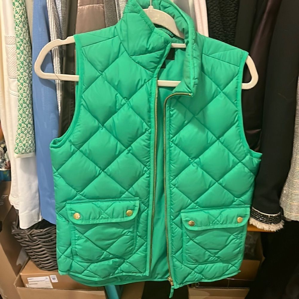 J.crew bright green puffer vest sz XS